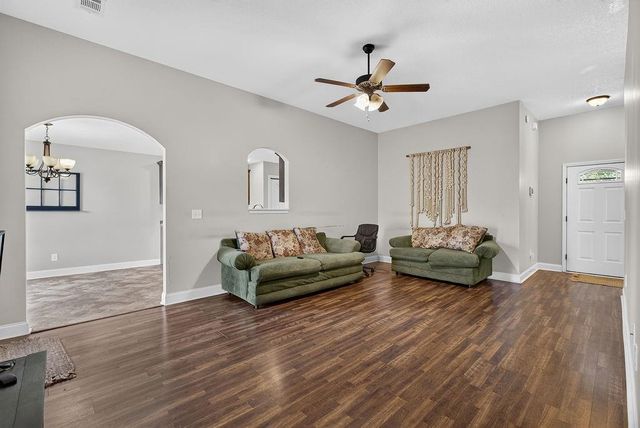 111 Winsted Court, Perry, GA 31069