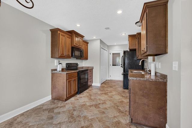 111 Winsted Court, Perry, GA 31069