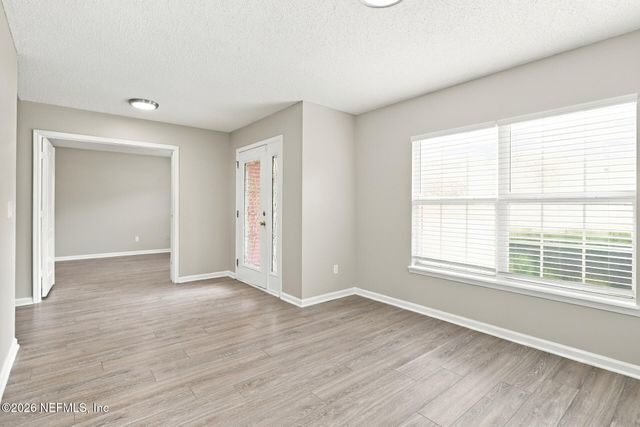 6676 SOUTHERN OAKS Drive, Jacksonville, FL 32244