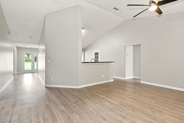6676 SOUTHERN OAKS Drive, Jacksonville, FL 32244