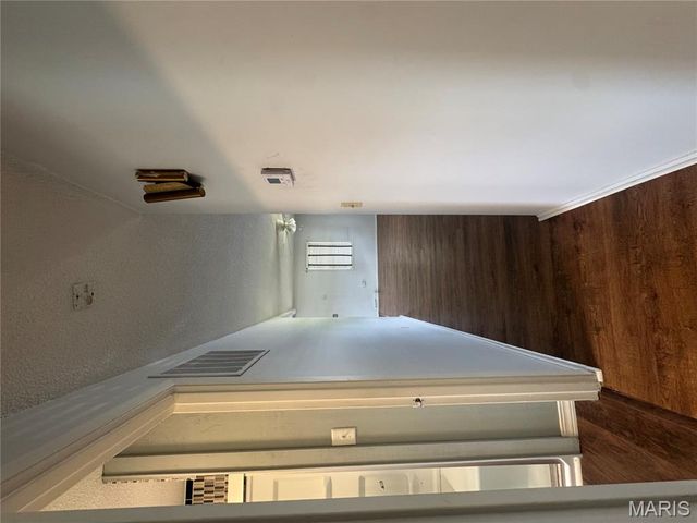 22 N New Madrid, Benton, MO 63736