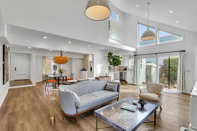 3178 Berkshire Ct, Pleasanton, CA 94588