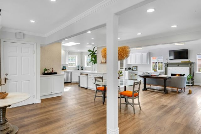 3178 Berkshire Ct, Pleasanton, CA 94588