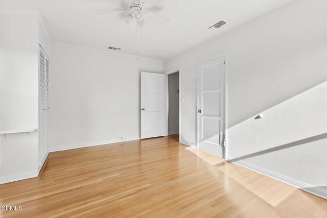 1716 N Roosevelt Avenue, Altadena, CA 91001