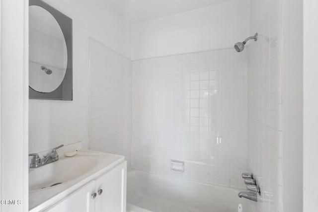 1716 N Roosevelt Avenue, Altadena, CA 91001