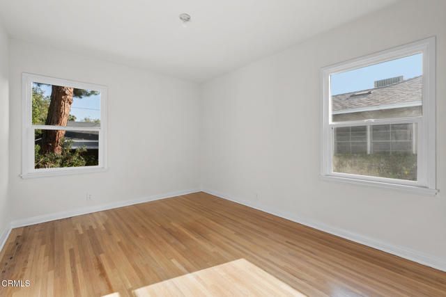 1716 N Roosevelt Avenue, Altadena, CA 91001