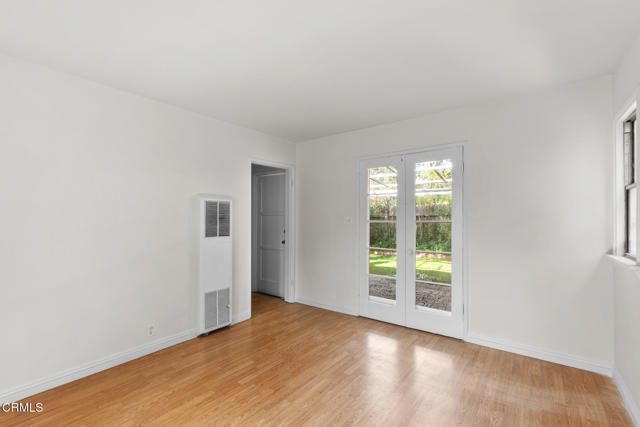 1716 N Roosevelt Avenue, Altadena, CA 91001