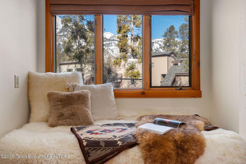 4420 BERRY Drive 38-2-4, Wilson, WY 83014 photo 4