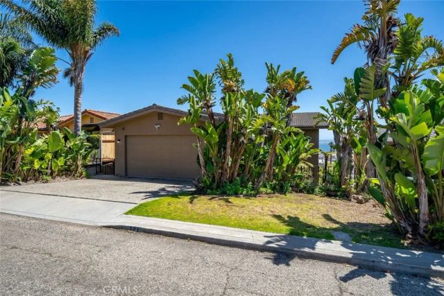 721 Lemoore, Pismo Beach, CA 93449