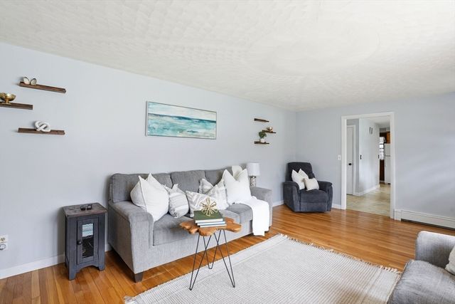 1 Odonnell Dr, Attleboro, MA 02703
