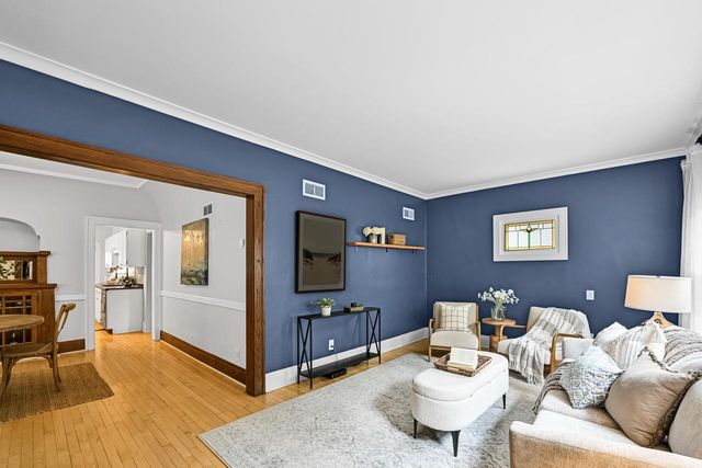 2207 N 66th STREET, Wauwatosa, WI 53213