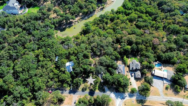 522 Bronco Trail, Oak Point, TX 75068