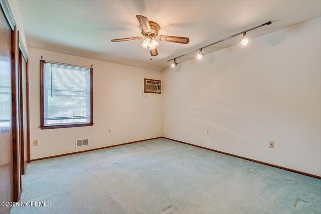 864 Malden Drive, Cliffwood Beach, NJ 07735