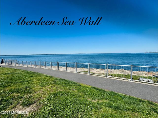 864 Malden Drive, Cliffwood Beach, NJ 07735