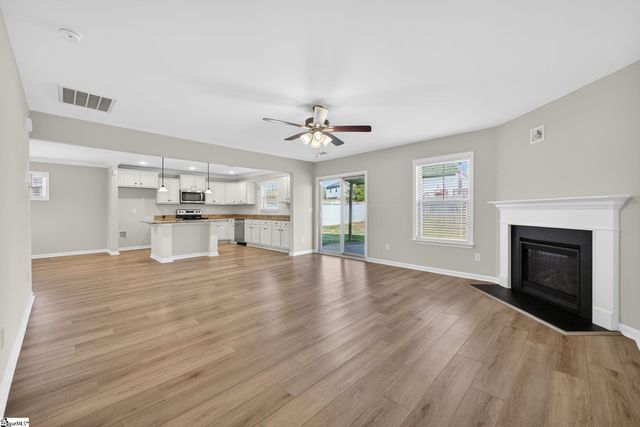 14 Snowy Court, Fountain Inn, SC 29644