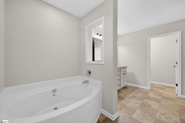 14 Snowy Court, Fountain Inn, SC 29644