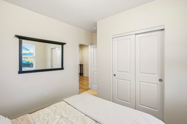 2569 NW Upas Way, Redmond, OR 97756
