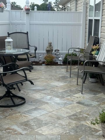4269 River Gate Ln., Little River, SC 29566