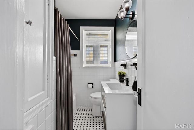 3816 Oakridge Boulevard, St Louis, MO 63121