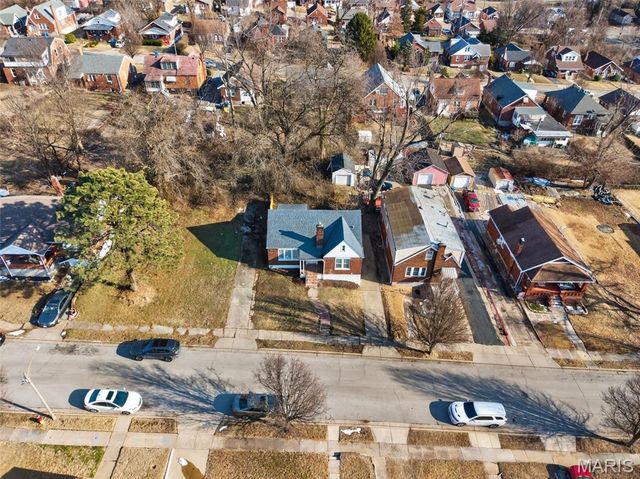 3816 Oakridge Boulevard, St Louis, MO 63121