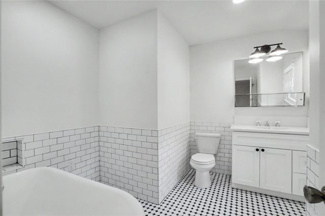 2924 Willowmere Drive, Des Moines, IA 50321