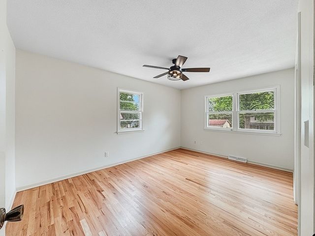 2924 Willowmere Drive, Des Moines, IA 50321