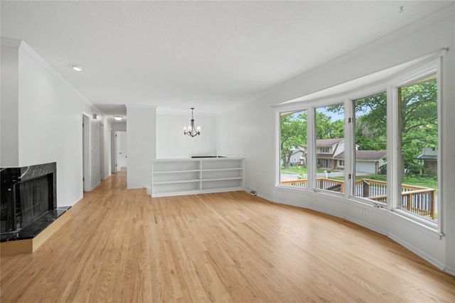 2924 Willowmere Drive, Des Moines, IA 50321