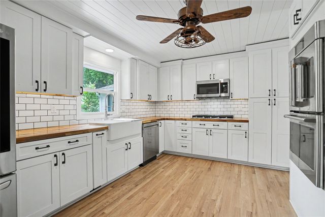 2924 Willowmere Drive, Des Moines, IA 50321