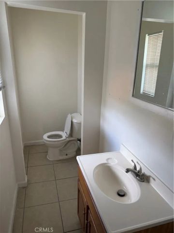 1845 W 12th, Los Angeles, CA 90006