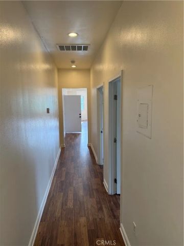 1845 W 12th, Los Angeles, CA 90006