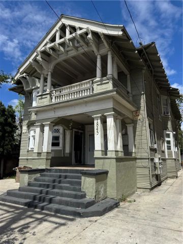 1845 W 12th, Los Angeles, CA 90006