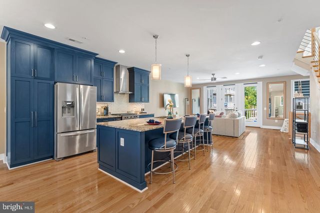 7029 GARRETT RD, Rockville, MD 20855