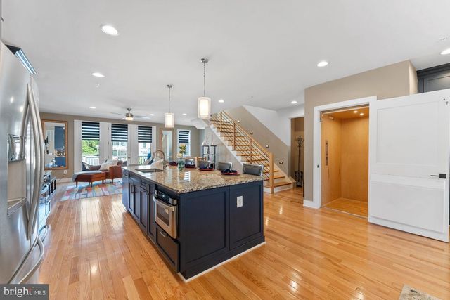 7029 GARRETT RD, Rockville, MD 20855