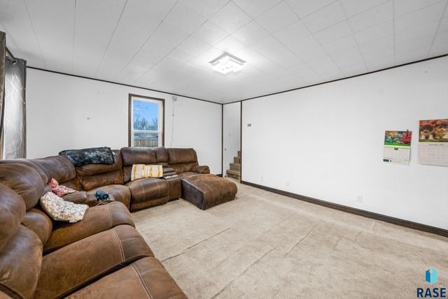 110 S Mary Ave Avenue, Tea, SD 57064