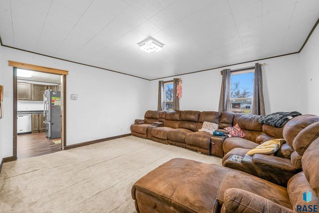 110 S Mary Ave Avenue, Tea, SD 57064