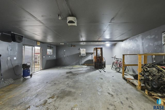 110 S Mary Ave Avenue, Tea, SD 57064