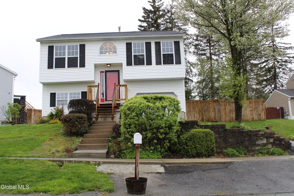 12 Morgan'S Run, Schuylerville, NY 12871