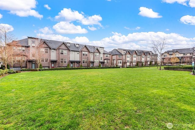 1321 Greenwich Walk NE, Issaquah, WA 98029