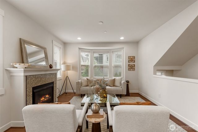 1321 Greenwich Walk NE, Issaquah, WA 98029