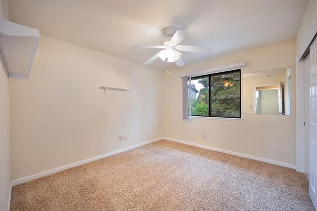 8430 Blossom Hill Ct, Citrus Heights, CA 95610