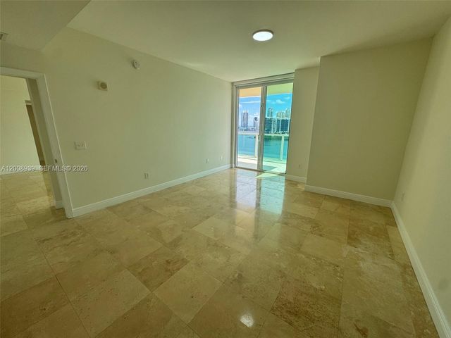 3330 NE 190 ST 1215, Aventura, FL 33180