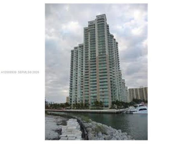 3330 NE 190 ST 1215, Aventura, FL 33180
