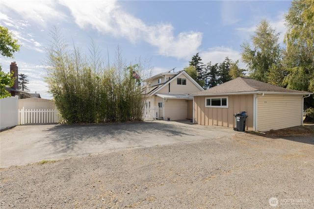 226 N 5th Street, Mount Vernon, WA 98273