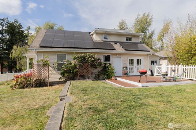 226 N 5th Street, Mount Vernon, WA 98273
