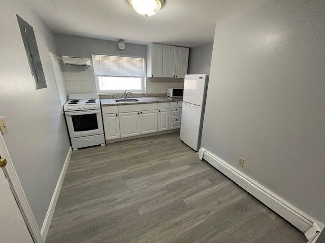 80 Sea St 2, Weymouth, MA 02191