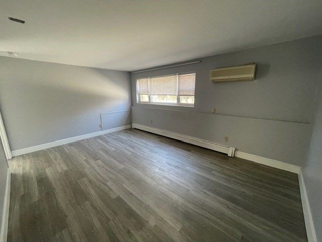 80 Sea St 2, Weymouth, MA 02191