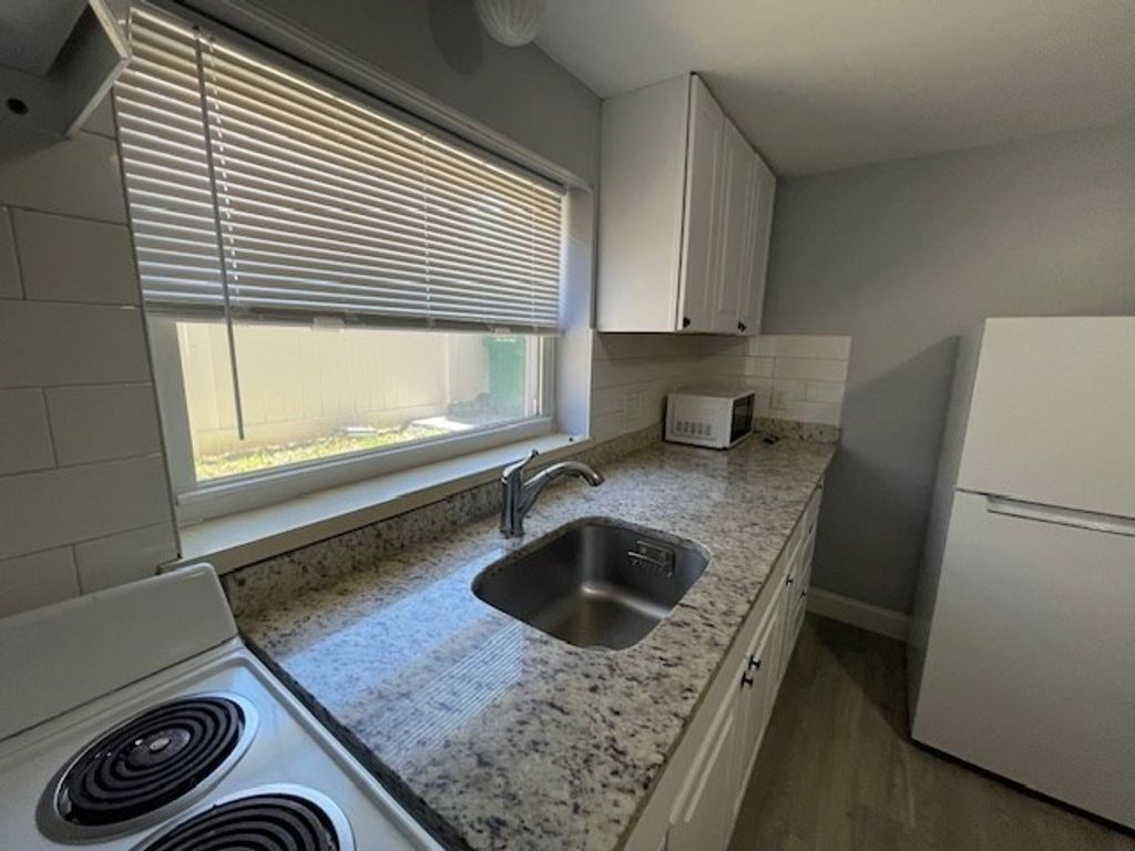 80 Sea St 2, Weymouth, MA 02191