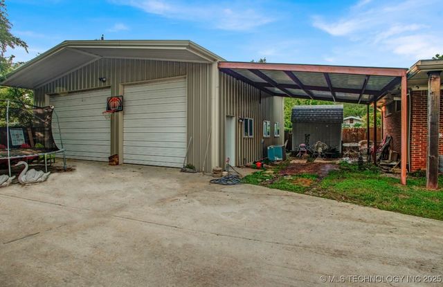 7035 A. Street, Kingston, OK 73439