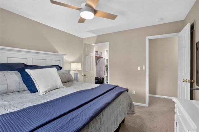 7646 N Pomona Avenue, Kansas City, MO 64152
