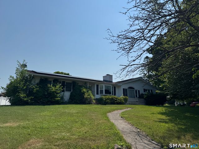 36 Pleasant View Road, Derby, CT 06418